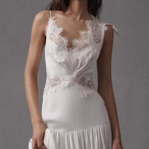 ISO BHLDN Mixed Lace Drop-Waist Midi Dress